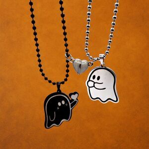 Couples & BFF Ghost Necklace Set – Magnetic Glow-in-the-Dark Heart